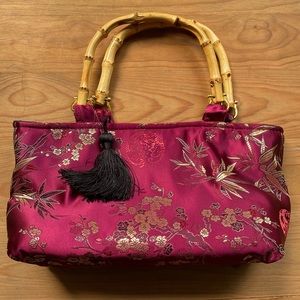 NWOT Fuchsia Floral Print Handbag